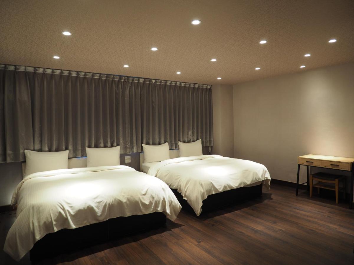 Day Chen Hotel Yilan Exterior photo